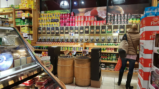 Produce Market «Sheepshead Bay Fruits & Vegetables Market», reviews and photos, 1717 Avenue Z, Brooklyn, NY 11235, USA