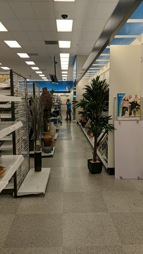 Clothing Store «Ross Dress for Less», reviews and photos, 1030 N Rengstorff Ave, Mountain View, CA 94043, USA