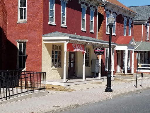 Quilt Shop «Piece By Piece Quilt Shop», reviews and photos, 55 New St, Ephrata, PA 17522, USA