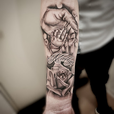 Black pearl tattoo 34 à Montpellier