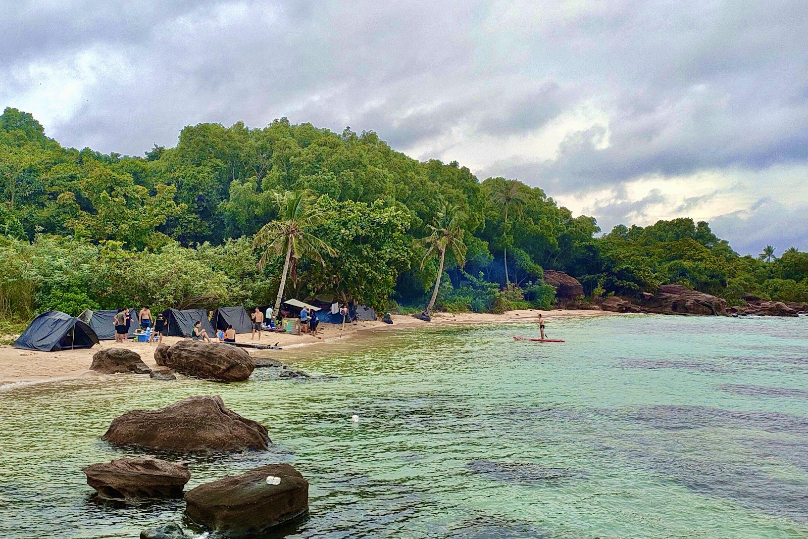 Gam Ghi island Beach的照片 位于自然区域