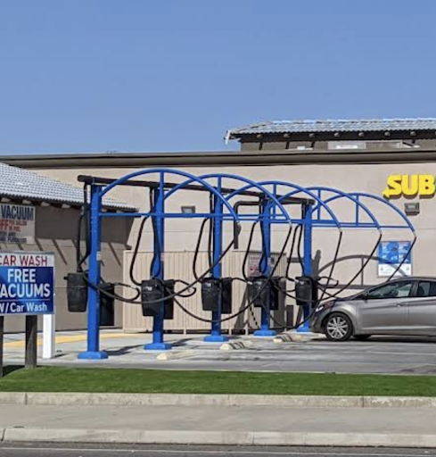 Chevron Station Car Wash en Bakersfield