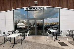 Black & White Burger Ermont image