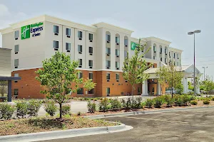 Holiday Inn Express & Suites Chicago West-O'Hare Arpt Area, an IHG Hotel image