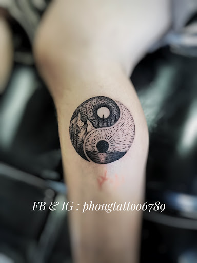 Explore sea creatures tattoo ideas, creative tattoo ideas in Carmel, available at Phong Tattoo