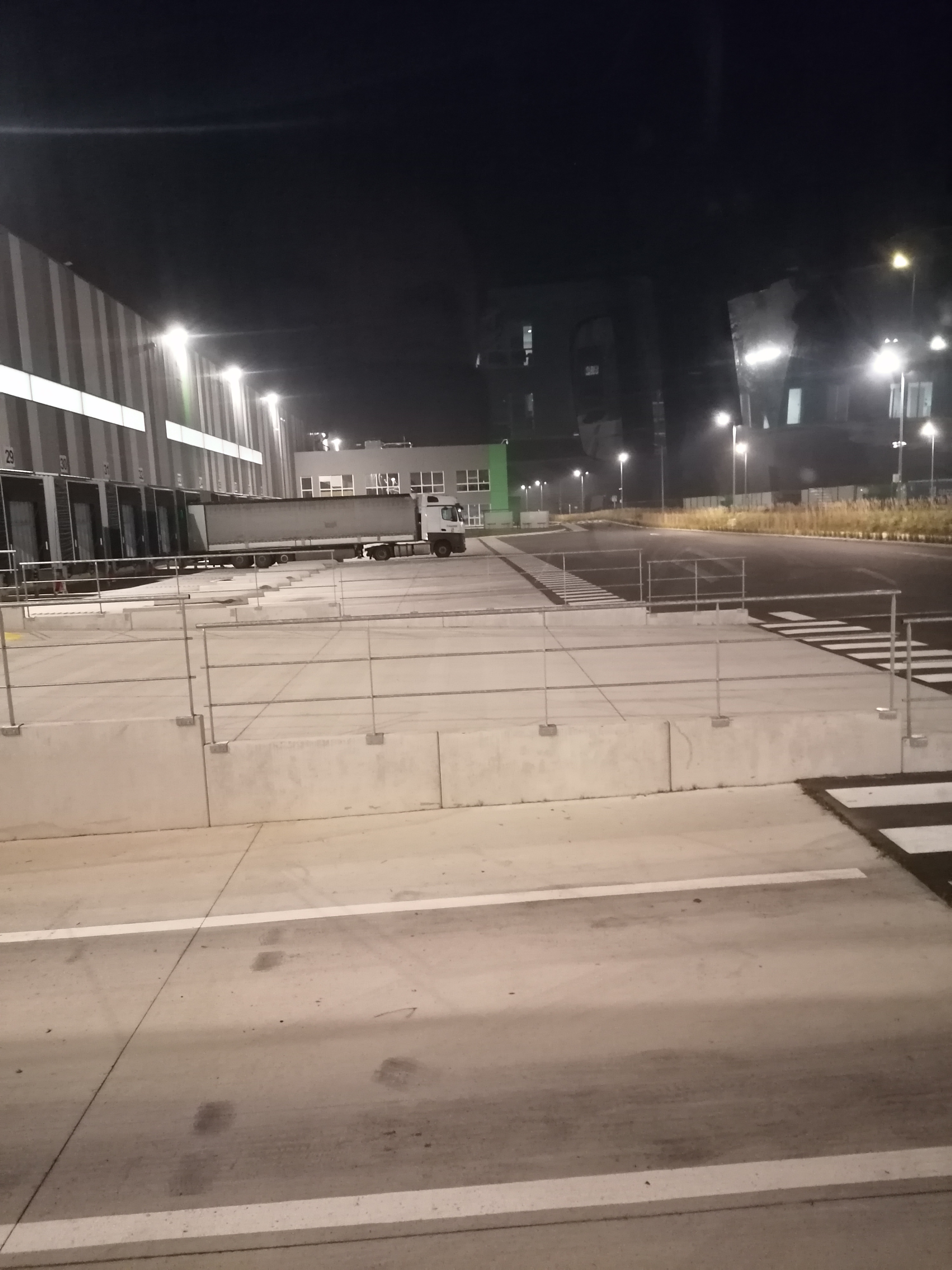 Photo n° 3 de l'avis de Rafal.a fait le 25/11/2021 à 00:38