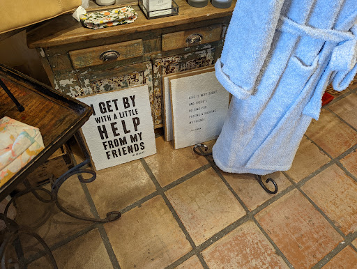 Gift Shop «Emerald Forest Gifts & Fine», reviews and photos, 12638 Ventura Blvd, Studio City, CA 91604, USA