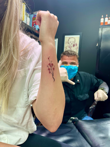 Explore sleeve tattoo fill in ideas, creative tattoo ideas in Sedona, available at Physical Graffiti Tattoo