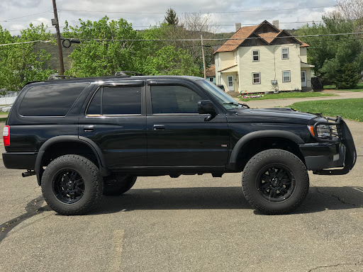 Auto Body Shop «Winks Body Shop», reviews and photos, 720 W Court St, Ithaca, NY 14850, USA