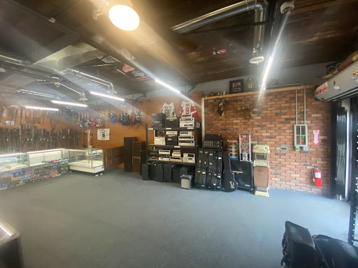 Financial Institution «Opplemans Trading & Exchange Co. (Pawn Shop)», reviews and photos, 17037 Ecorse Rd, Allen Park, MI 48101, USA