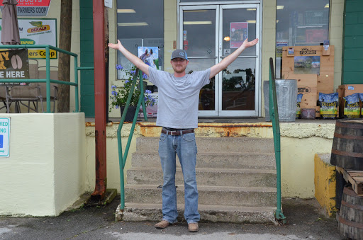 Farm Equipment Supplier «Maury Farmers Co-Op», reviews and photos, 423 Westover Dr, Columbia, TN 38401, USA