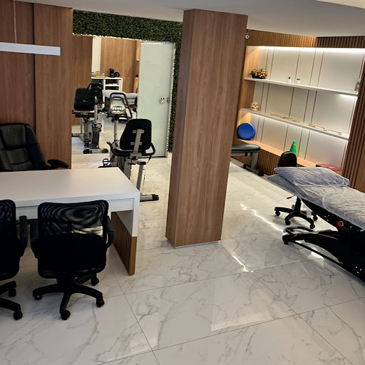 Logo da empresa - WI Personal Studio