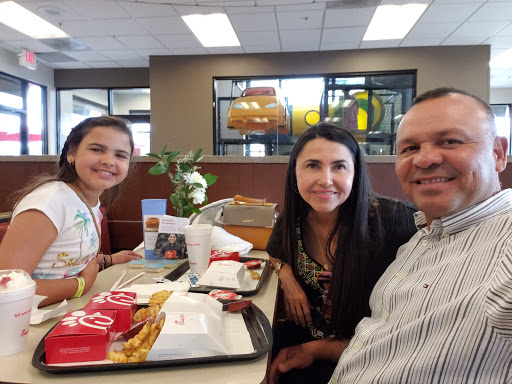 Fast Food Restaurant «Chick-fil-A», reviews and photos, 7676 Campus View Dr, West Jordan, UT 84084, USA