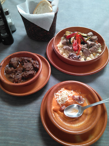 Taberna Casa Cayetano | Cocina típica cordobesa