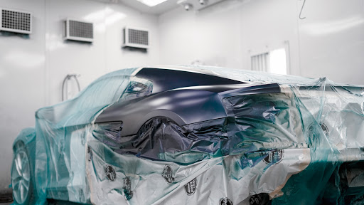 Auto Body Shop «Ultimate Paint Shop», reviews and photos, 28865 Nagel Ct, Lake Bluff, IL 60044, USA