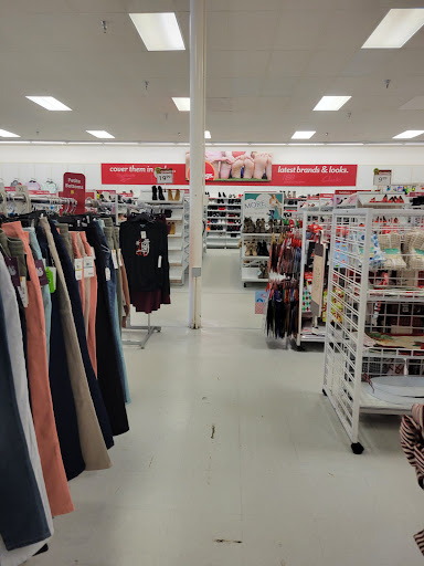 Department Store «Burkes Outlet», reviews and photos, 120 US-17 BUS, Surfside Beach, SC 29575, USA