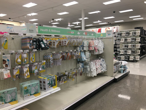 Department Store «Target», reviews and photos, 45130 Columbia Pl, Sterling, VA 20166, USA