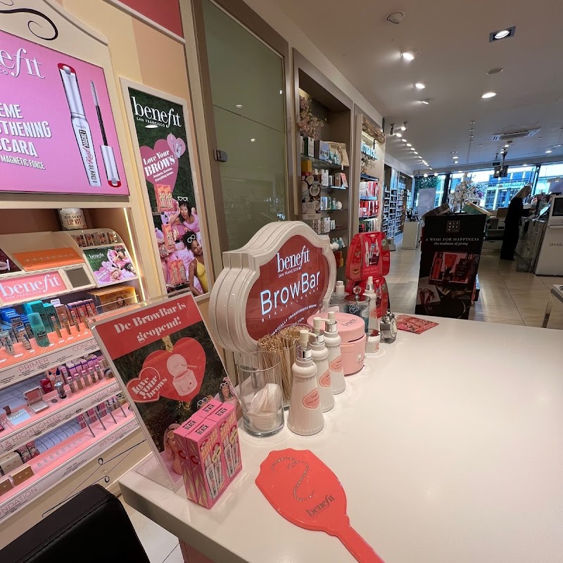 Benefit BrowBar - Baarn