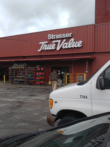 Home Improvement Store «Strasser True Value Hardware», reviews and photos, 910 Southwest Blvd, Kansas City, KS 66103, USA