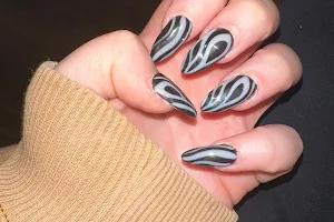 Diva Nails Spa image