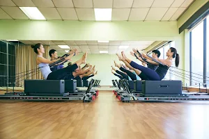 Focus Movement | Physiotherapy and Pilates Singapore image