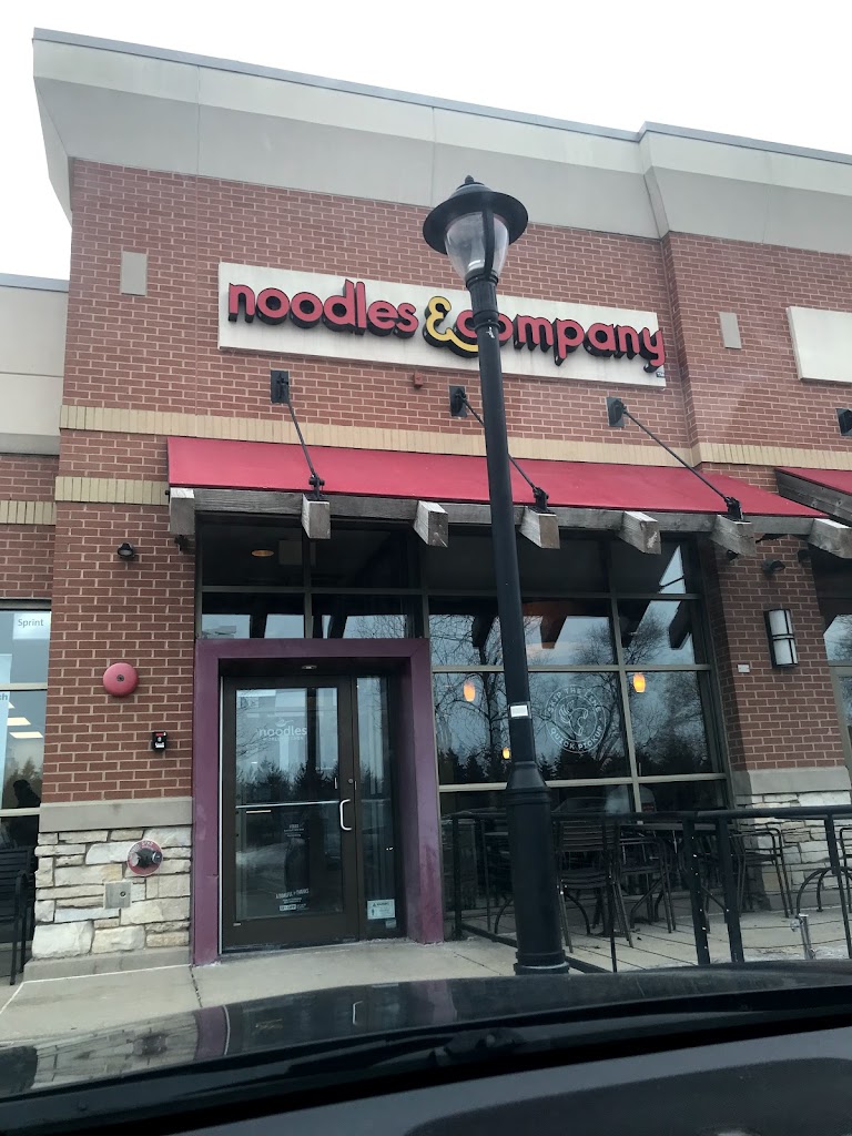 Noodles and Company 60069