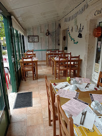 Atmosphère du Crêperie Crêperie, Restaurant : La Bigoudène à Bracieux - n°3