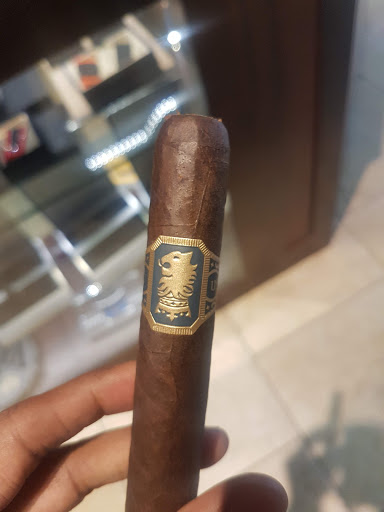 Cigar Shop «The Cigar Lounge», reviews and photos, 1710 Woodfield Rd, Schaumburg, IL 60173, USA