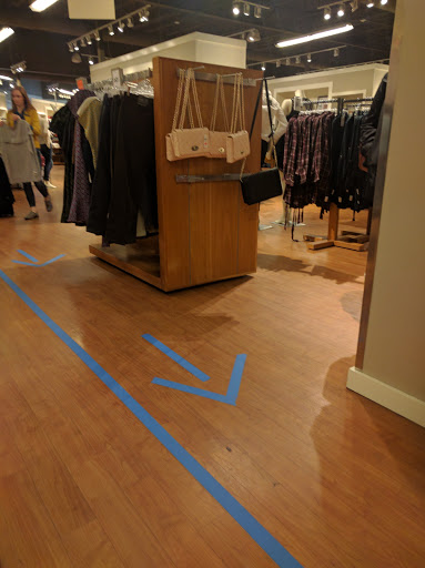 Outlet Store «Express Factory Outlet», reviews and photos, 5050 Factory Shops Blvd, Castle Rock, CO 80108, USA