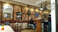Atmosphère du Restaurant Café Prunelle à Louhans - n°4