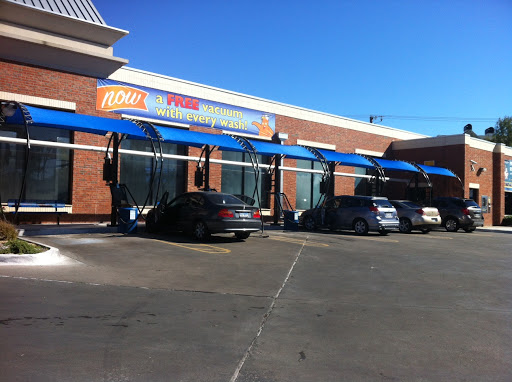 Car Wash «Wave Wash - Greenville Ave», reviews and photos, 4616 Greenville Ave, Dallas, TX 75206, USA