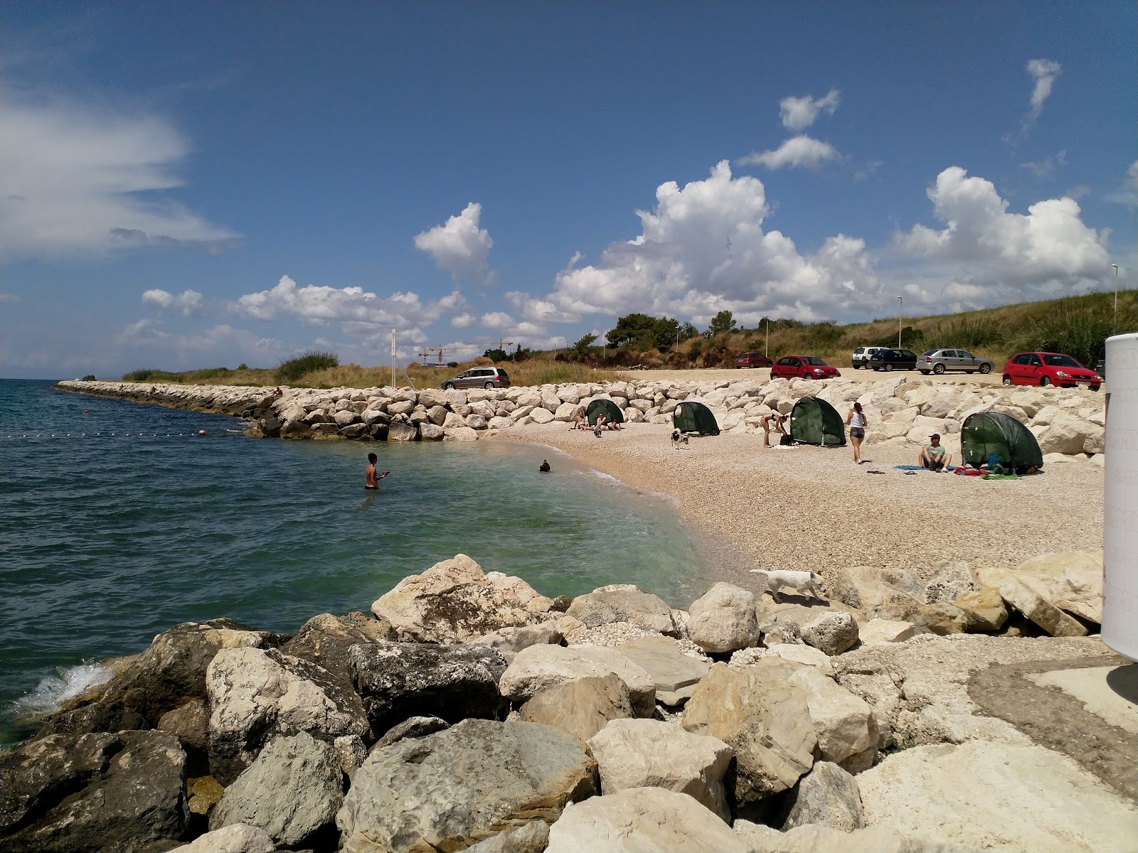 Plaza za pse Duilovo'in fotoğrafı biraz temiz temizlik seviyesi ile