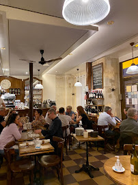 Atmosphère du Restaurant français Au Vieux Comptoir à Paris - n°10