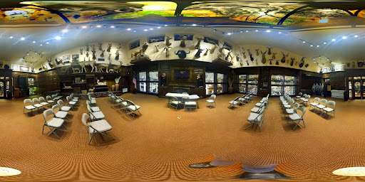 Sporting Goods Store «Bass Pro Shops», reviews and photos, 7777 Victoria Gardens Ln, Rancho Cucamonga, CA 91739, USA