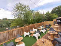 Atmosphère du Restaurant La Guinguette de l’Ile du Roi à Triel-sur-Seine - n°3