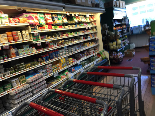 Grocery Store «Cambridge Village Market», reviews and photos, 113 S Main St, Cambridge, VT 05444, USA