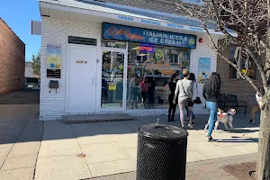 Ralph's Famous Italian Ices & ice cream image