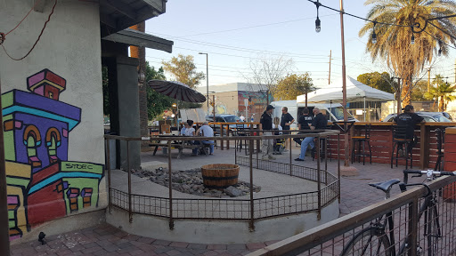 Bar «The Lost Leaf», reviews and photos, 914 N 5th St, Phoenix, AZ 85004, USA