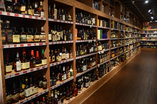 Liquor Store «Shyamrock Liquors», reviews and photos, 2926 Nashville Rd, Bowling Green, KY 42101, USA