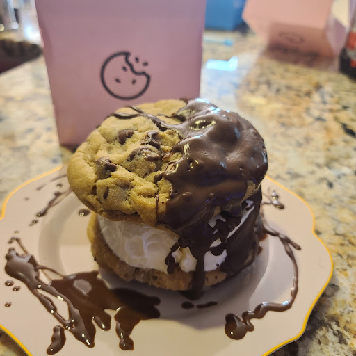 Shopping Mall «Rosecrans Shopping Center», reviews and photos, 3555 Rosecrans St, San Diego, CA 92110, USA