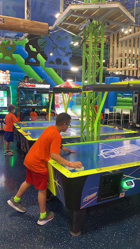 Amusement Center «Off The Wall», reviews and photos, 4939 Coconut Creek Pkwy, Coconut Creek, FL 33063, USA