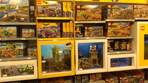 Shopping Mall «The Mills at Jersey Gardens», reviews and photos, 651 Kapkowski Rd, Elizabeth, NJ 07201, USA