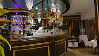 Atmosphère du Restaurant indien Restaurant Taj Mahal Marina à Villeneuve-Loubet - n°10