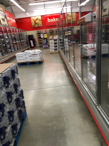 Grocery Store «Save-A-Lot», reviews and photos, 810 Oley St, Reading, PA 19604, USA