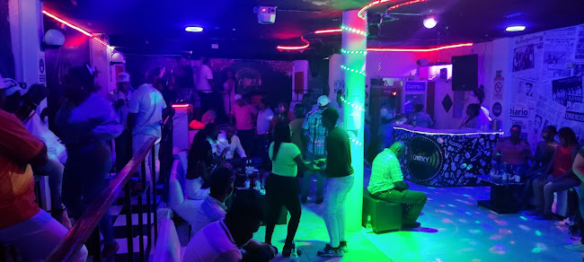 chaney long Bar - Esmeraldas