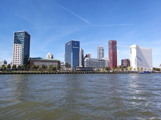Rivieren in de buurt Rotterdam