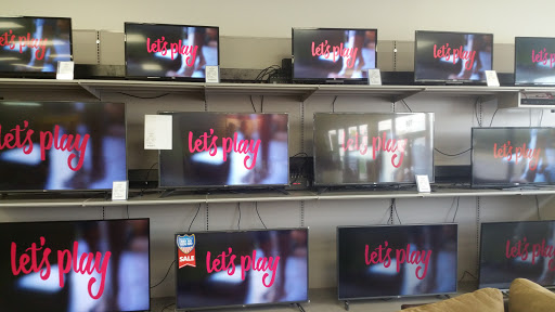 Furniture Rental Service «Rent-A-Center», reviews and photos, 927 10th St, Floresville, TX 78114, USA