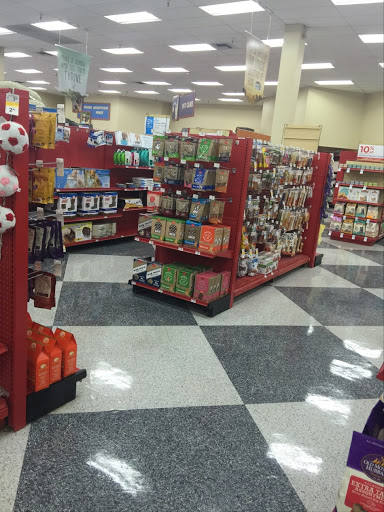 Pet Supply Store «Petco Animal Supplies», reviews and photos, 537 N Pacific Coast Hwy, Redondo Beach, CA 90277, USA