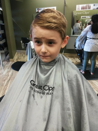 Hair Salon «Great Clips», reviews and photos, 2471 SE Tualatin Valley Hwy, Hillsboro, OR 97123, USA
