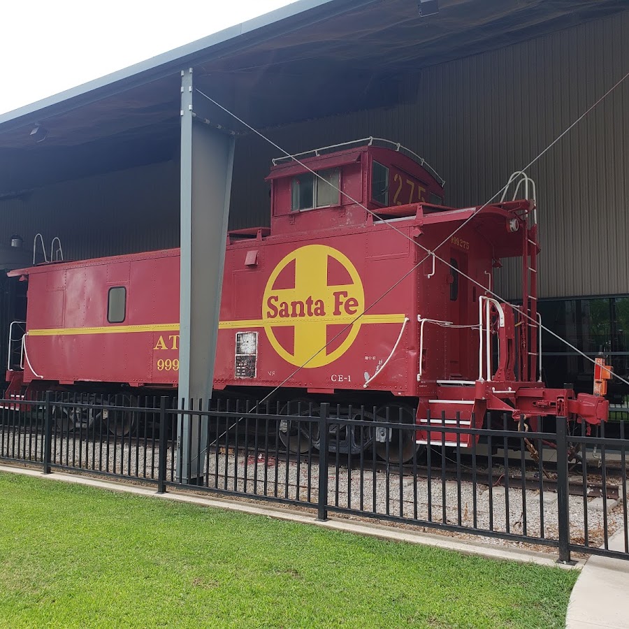 The Martin & Frances Lehnis Railroad Museum